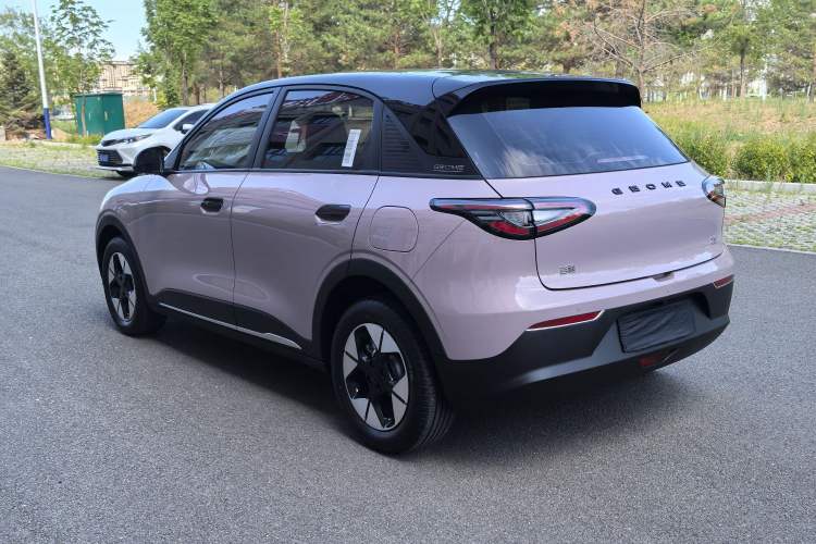 Used Geely Galaxy Geome 2025 310km Dream Edition Exterior 5