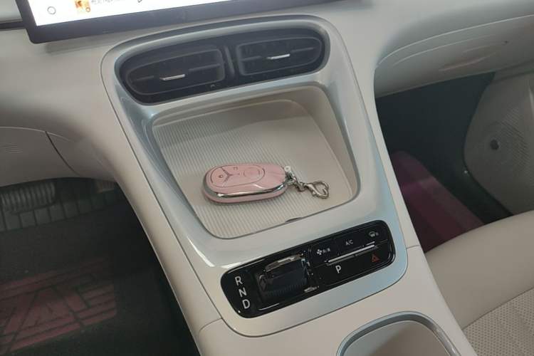 Used Geely Galaxy Geome 2025 310km Dream Edition Gear Lever