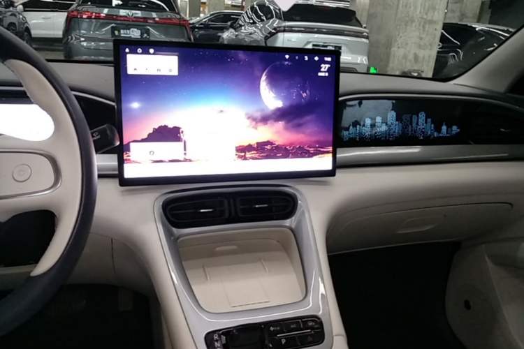 Used Geely Galaxy Geome 2025 UP 410km Exploration+ Edition Audio And AC Panel