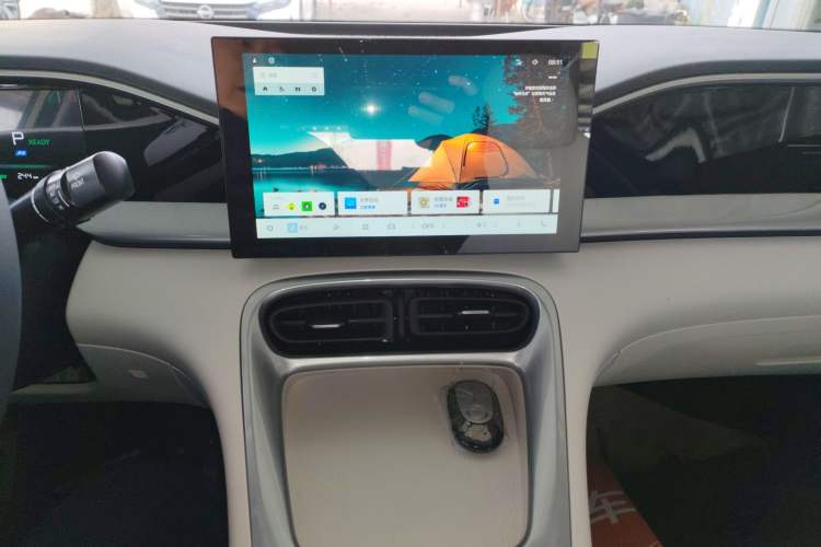 Used Geely Galaxy Geome 2025 310km Youth Edition Audio And AC Panel