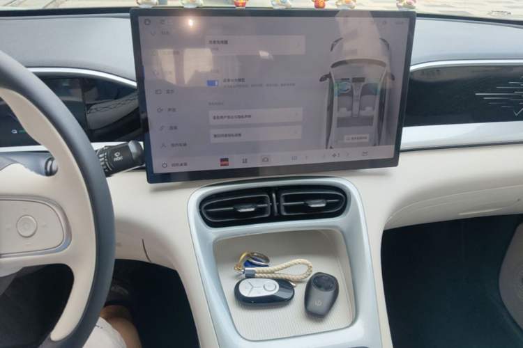 Used Geely Galaxy Geome 2025 UP 410km Exploration Edition Audio And AC Panel