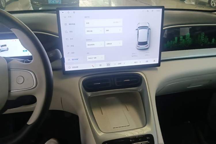 Used Geely Galaxy Geome 2025 UP 410km Exploration+ Edition Audio And AC Panel