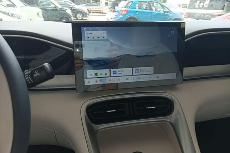 Used Geely Galaxy Geome 2025 310km Youth Edition Audio And AC Panel