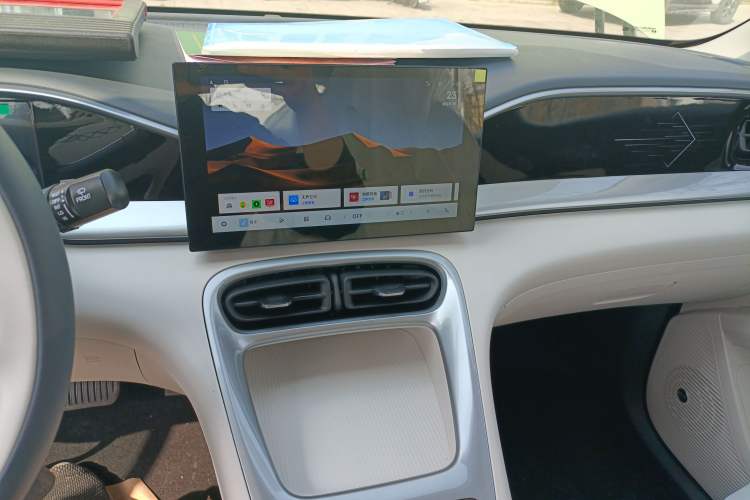 Used Geely Galaxy Geome 2025 310km Youth Edition Audio And AC Panel