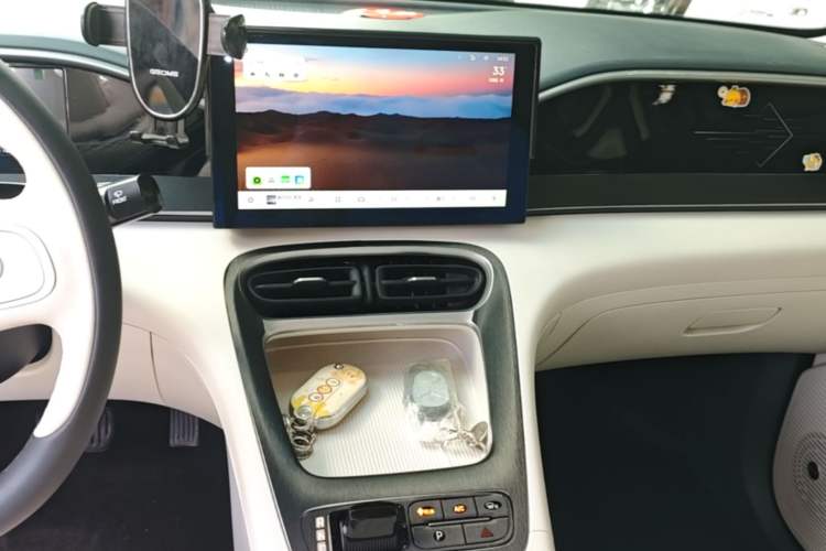 Used Geely Galaxy Geome 2025 310km Youth Edition Audio And AC Panel