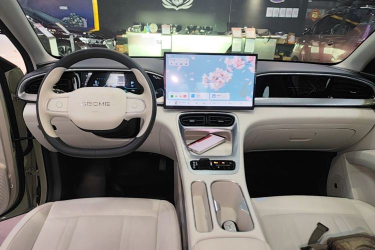Used Geely Galaxy Geome 2025 310km Dream Edition Center Console