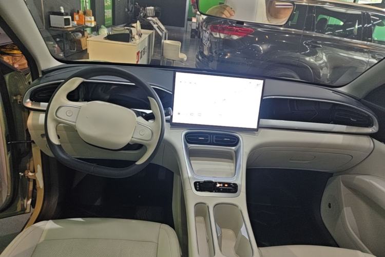 Used Geely Galaxy Geome 2025 310km Dream Edition Center Console