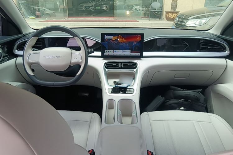 Used Geely Galaxy Geome 2025 310km Youth Edition Center Console