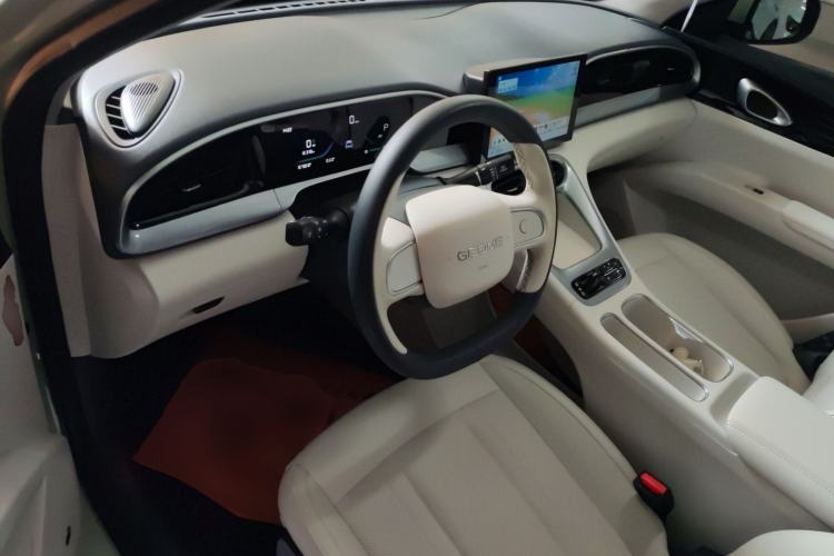 Used Geely Galaxy Geome 2025 310km Youth Edition Center Console