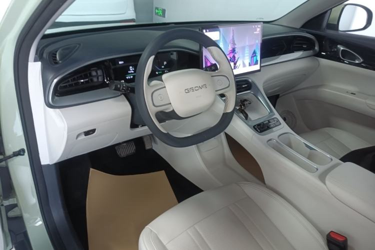 Used Geely Galaxy Geome 2025 310km Dream Edition Center Console