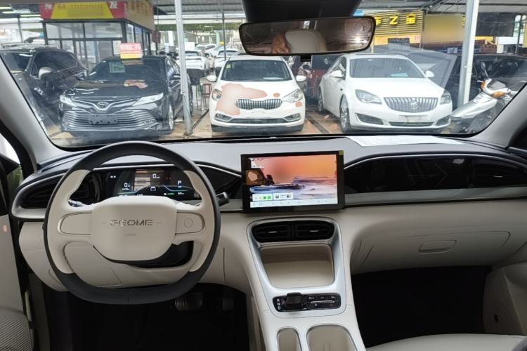 Used Geely Galaxy Geome 2025 310km Youth Edition Center Console