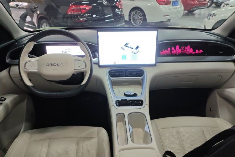 Used Geely Galaxy Geome 2025 UP 410km Exploration+ Edition Center Console