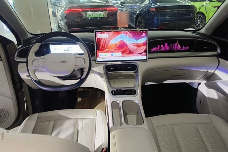 Used Geely Galaxy Geome 2025 UP 410km Exploration+ Edition Center Console