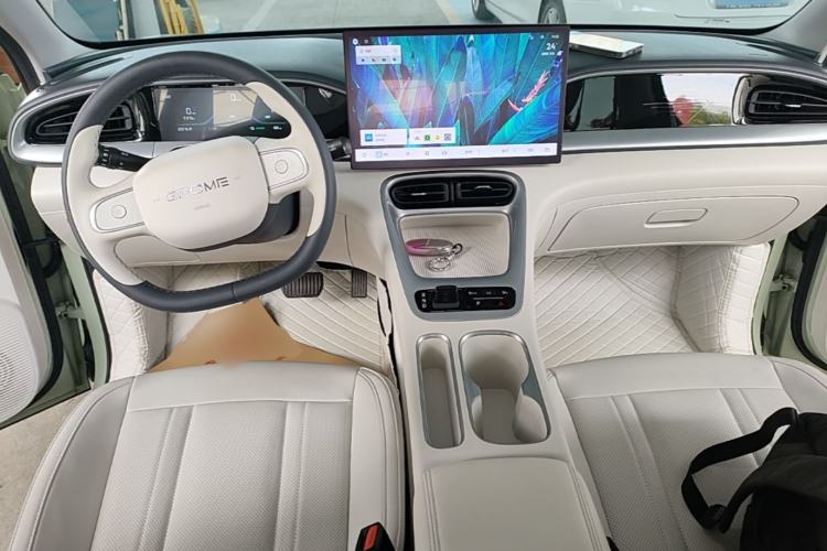 Used Geely Galaxy Geome 2025 310km Dream Edition Center Console