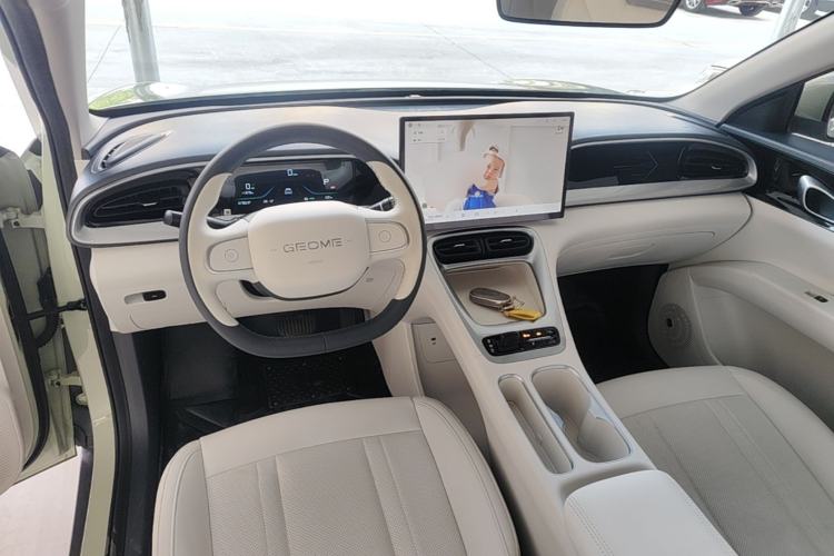 Used Geely Galaxy Geome 2025 310km Dream Edition Center Console