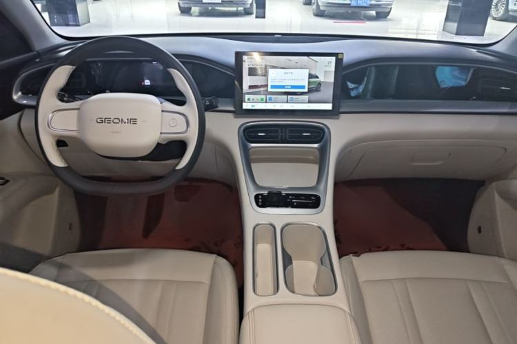 Used Geely Galaxy Geome 2025 310km Youth Edition Center Console