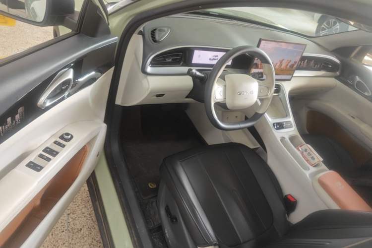 Used Geely Galaxy Geome 2025 UP 410km Exploration+ Edition Driver Seat