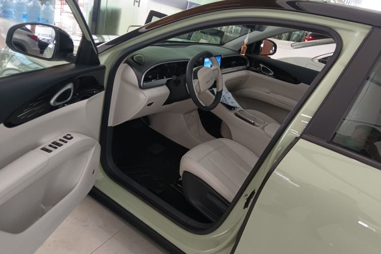 Used Geely Galaxy Geome 2025 310km Youth Edition Driver Seat