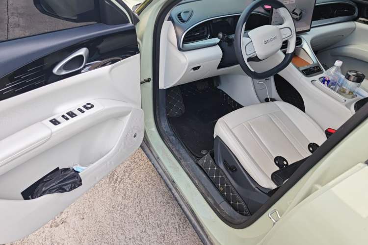 Used Geely Galaxy Geome 2025 UP 410km Exploration Edition Driver Seat