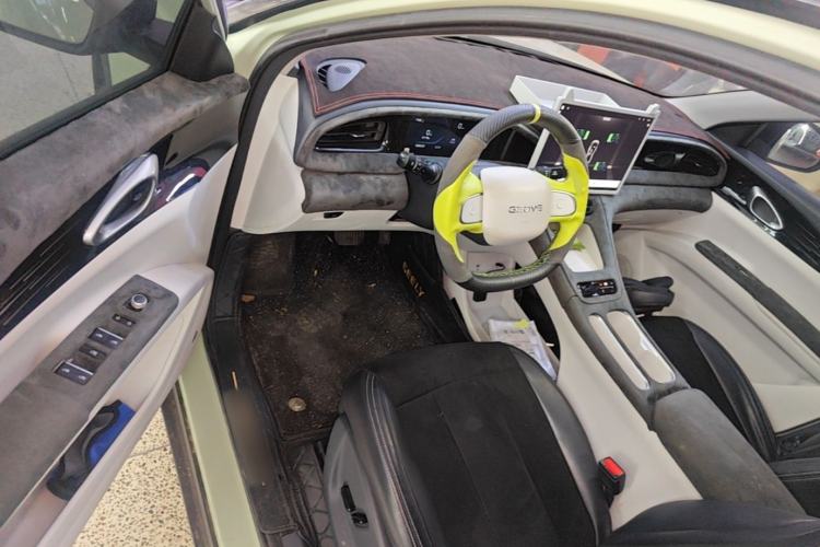 Used Geely Galaxy Geome 2025 UP 410km Exploration Edition Driver Seat