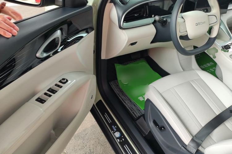 Used Geely Galaxy Geome 2025 UP 410km Exploration Edition Driver Seat