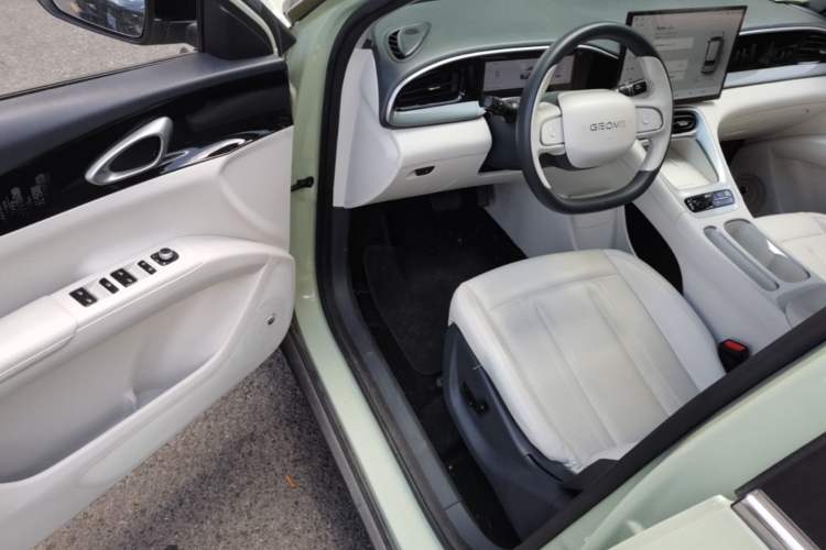 Used Geely Galaxy Geome 2025 UP 410km Exploration+ Edition Driver Seat