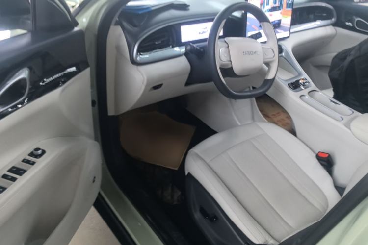 Used Geely Galaxy Geome 2025 UP 410km Exploration+ Edition Driver Seat