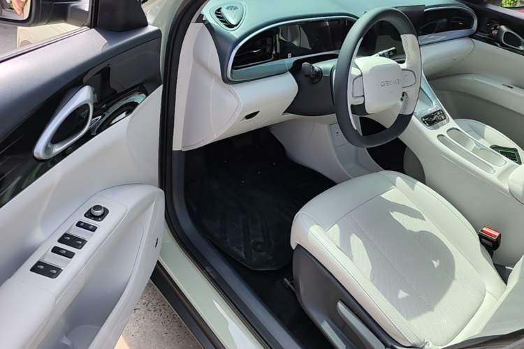Used Geely Galaxy Geome 2025 310km Youth Edition Driver Seat