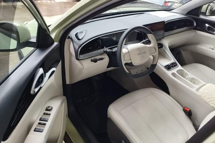 Used Geely Galaxy Geome 2025 310km Youth Edition Driver Seat