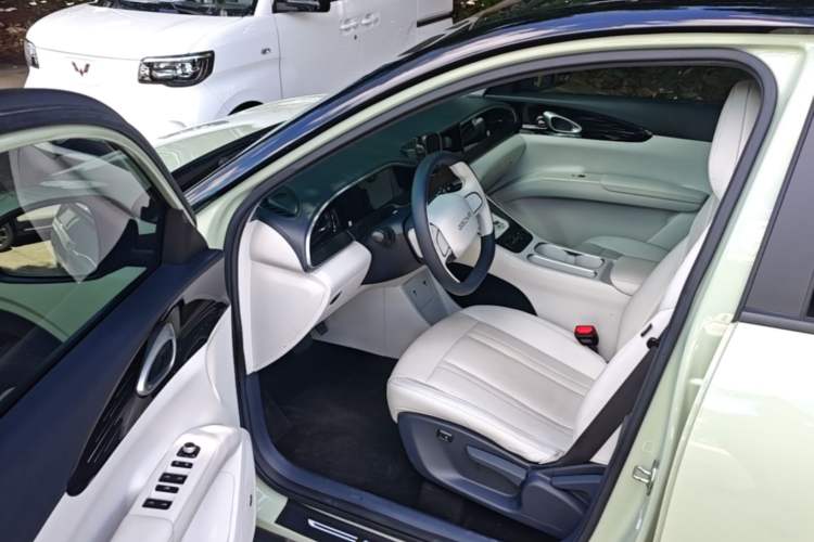 Used Geely Galaxy Geome 2025 310km Youth Edition Driver Seat