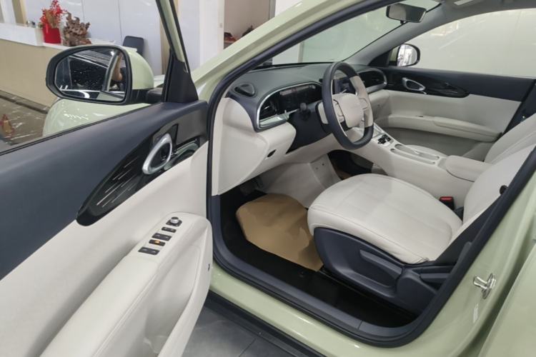 Used Geely Galaxy Geome 2025 310km Youth Edition Driver Seat