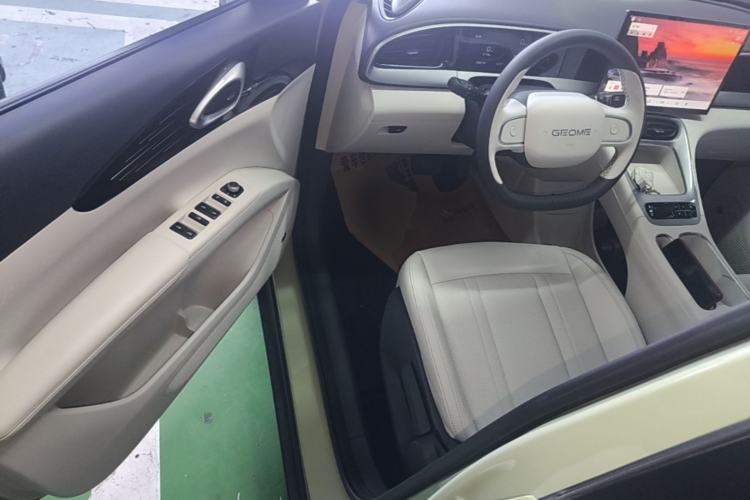 Used Geely Galaxy Geome 2025 310km Dream Edition Driver Seat