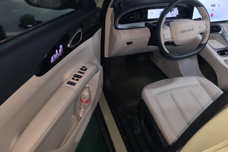 Used Geely Galaxy Geome 2025 UP 410km Exploration+ Edition Driver Seat