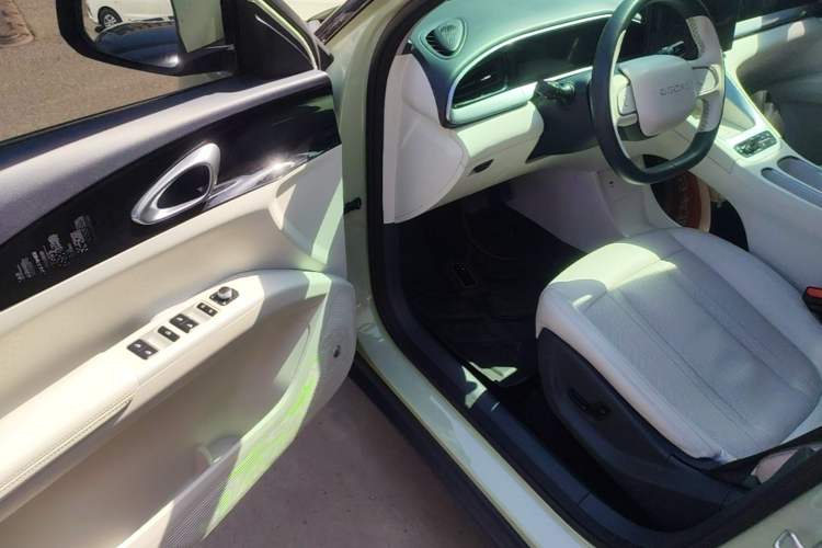 Used Geely Galaxy Geome 2025 UP 410km Exploration+ Edition Driver Seat