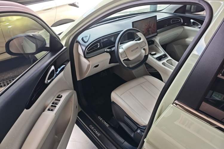 Used Geely Galaxy Geome 2025 310km Dream Edition Driver Seat