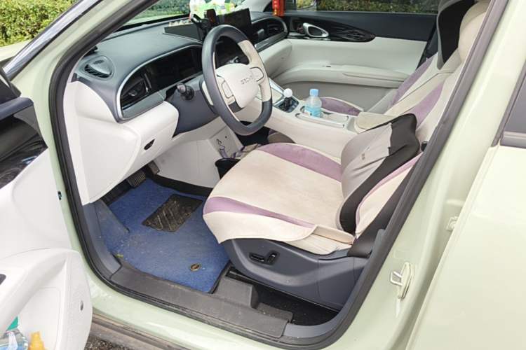 Used Geely Galaxy Geome 2025 UP 410km Exploration Edition Driver Seat