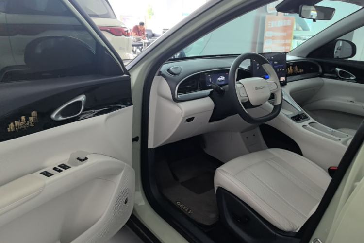 Used Geely Galaxy Geome 2025 UP 410km Exploration+ Edition Driver Seat