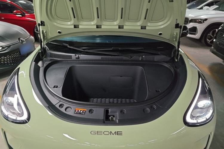 Used Geely Galaxy Geome 2025 310km Youth Edition Engine Bay