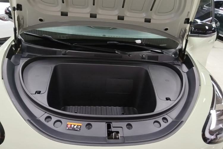 Used Geely Galaxy Geome 2025 UP 410km Exploration+ Edition Engine Bay