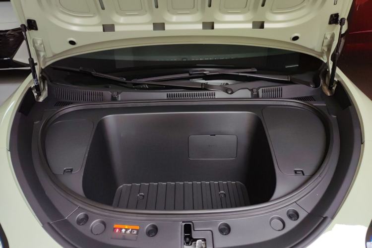 Used Geely Galaxy Geome 2025 310km Youth Edition Engine Bay