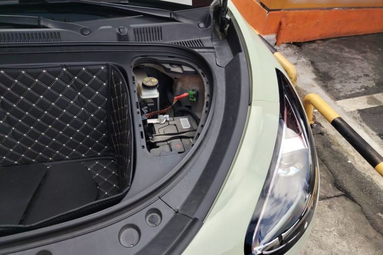 Used Geely Galaxy Geome 2025 310km Youth Edition Engine Bay Left