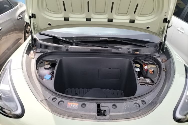 Used Geely Galaxy Geome 2025 410 km Free Version Engine Bay