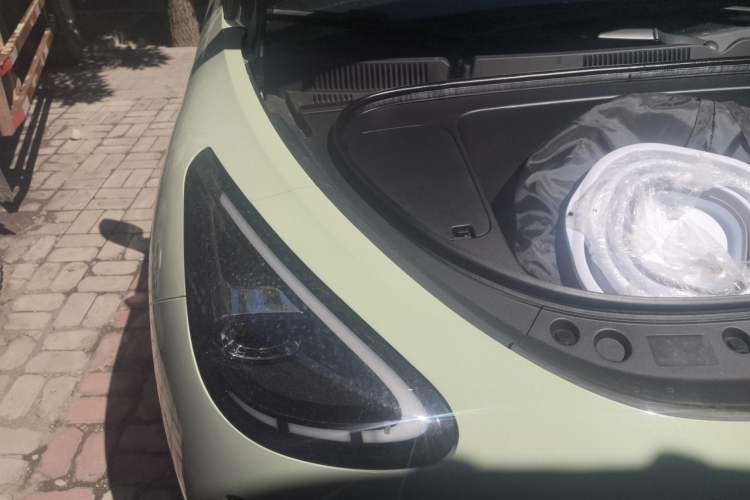 Used Geely Galaxy Geome 2025 UP 410km Exploration Edition Engine Bay Right