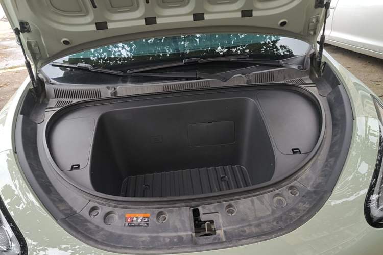 Used Geely Galaxy Geome 2025 UP 410km Exploration Edition Engine Bay
