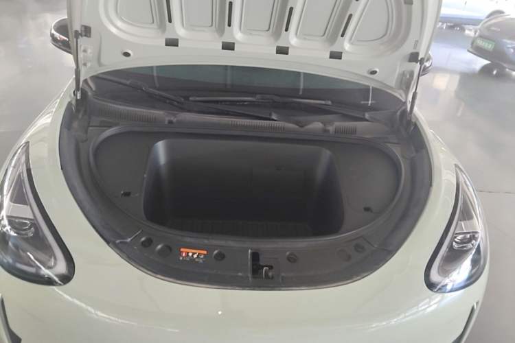 Used Geely Galaxy Geome 2025 UP 410km Exploration+ Edition Engine Bay