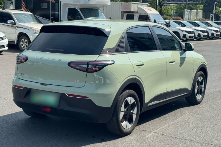 Used Geely Galaxy Geome 2025 UP 410km Exploration Edition Exterior 1