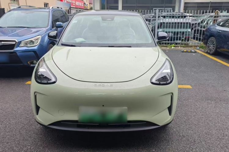 Used Geely Galaxy Geome 2025 UP 410km Exploration+ Edition Exterior 7