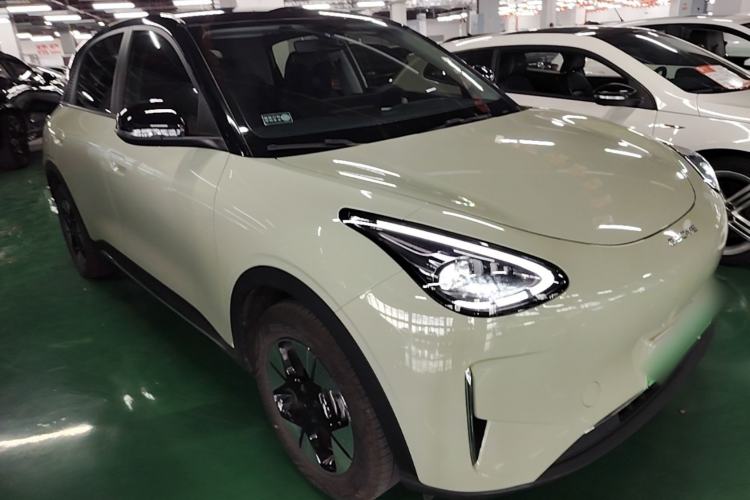 Used Geely Galaxy Geome 2025 UP 410km Exploration Edition Front Right 45 Deg