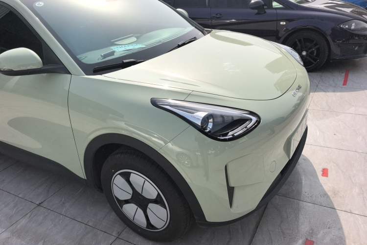 Used Geely Galaxy Geome 2025 310km Youth Edition Front Right 45 Deg