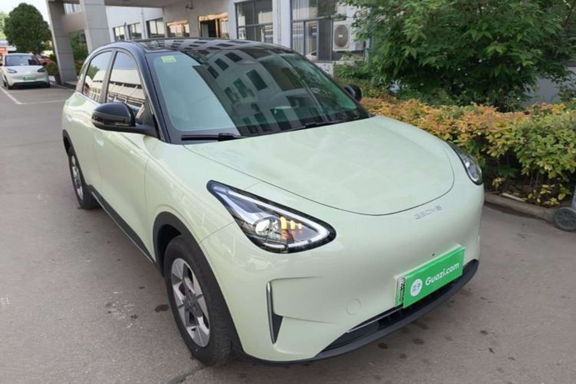 Used Geely Galaxy Geome 2025 UP 410km Exploration+ Edition Front Right 45 Deg
